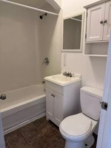 142 Provencher Blvd #2 - Photo 4 of 5