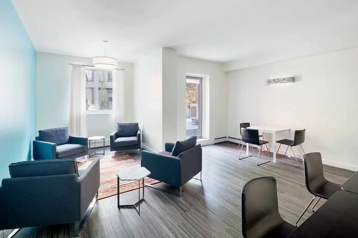 E 2nd St #4I - Photo 3 of 9