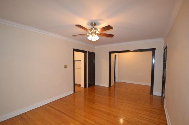 4400 N Rockwell St #4406-3 - Photo 3 of 10