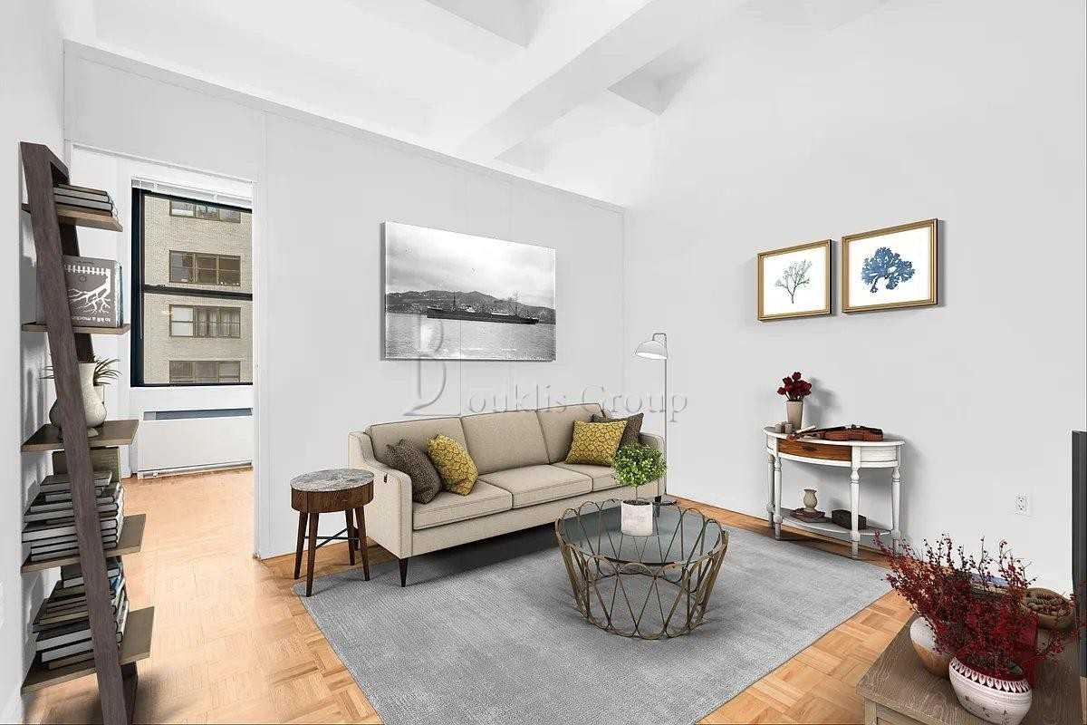 85 John St #2K - Photo 2 of 6