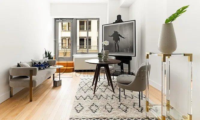 Wall St #2118 - Photo 3 of 9