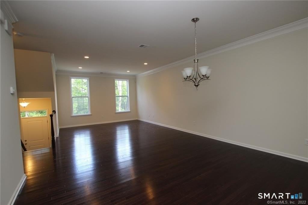 10 Moorland Dr #10 - Photo 5 of 14