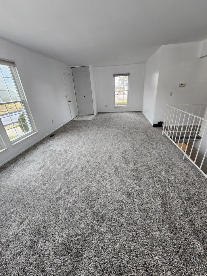 23553 Meeting Hall Ln - Photo 3 of 15