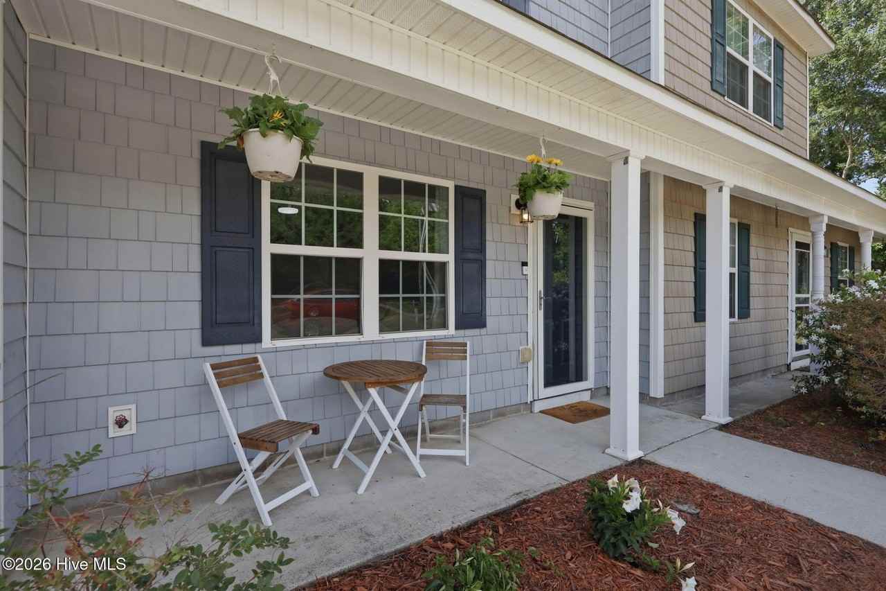 1404 Old Folkstone Rd #7 - Photo 3 of 32