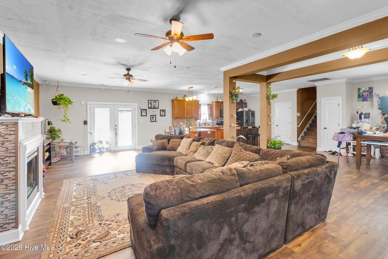 371 Carolina Pines Blvd - Photo 7 of 43
