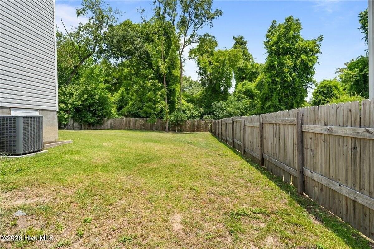 745 W Illinois Ave - Photo 5 of 44