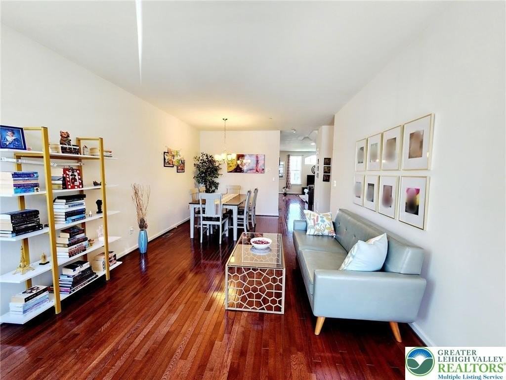 4620 Woodbrush Way - Photo 4 of 45