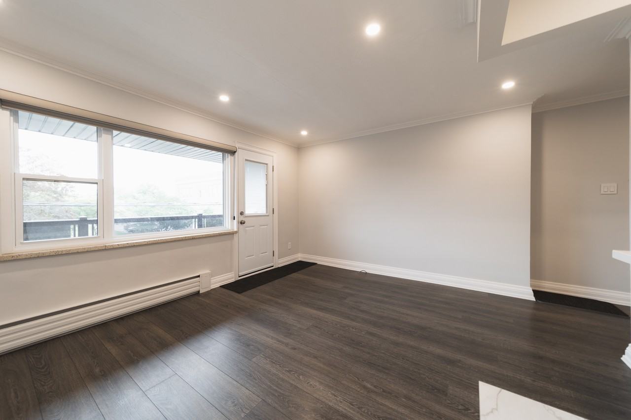 237 Melrose Street #7 - Photo 7 of 11