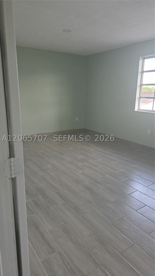 359 W 12th St #3 - Photo 5 of 9