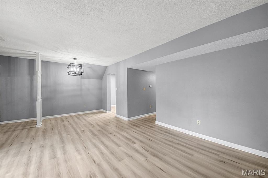 8912 Cardinal Ter - Photo 5 of 29
