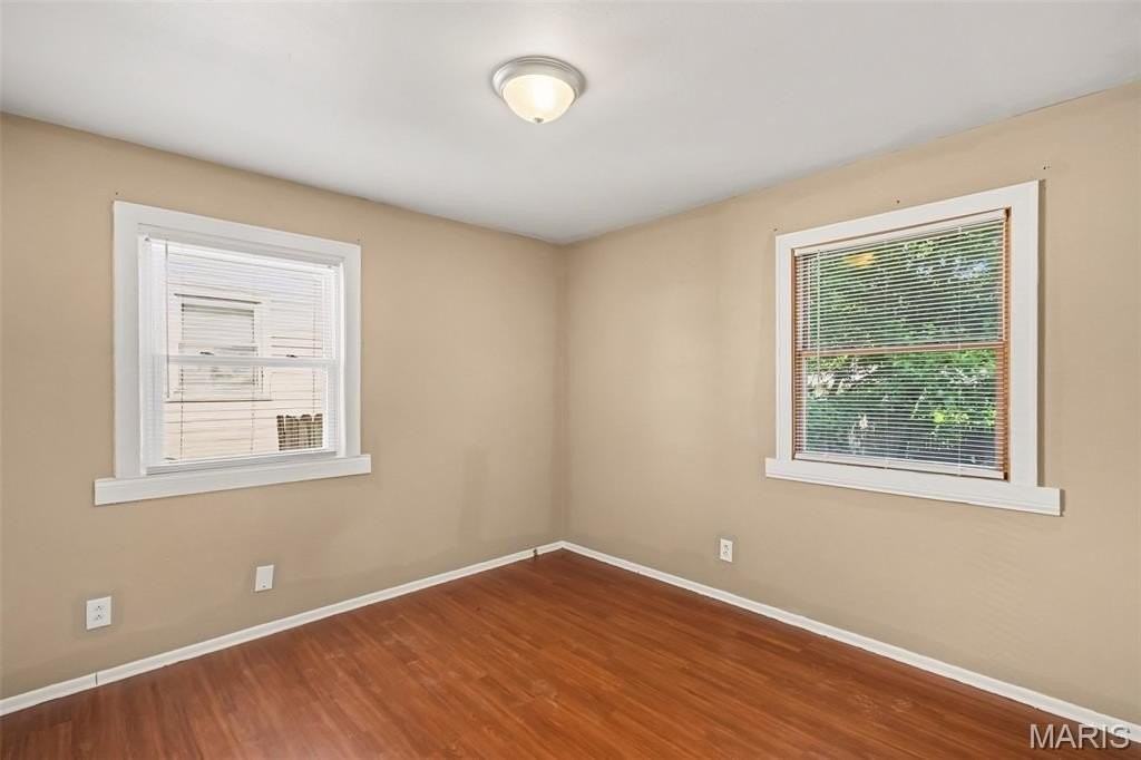 1223 Walker Ave - Photo 5 of 10