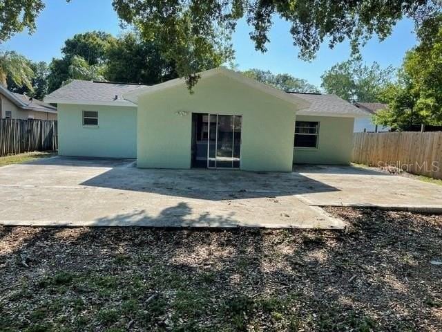 2055 Dodge St - Photo 2 of 15