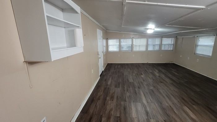 2826 Friendly Ln #8 - Photo 3 of 10