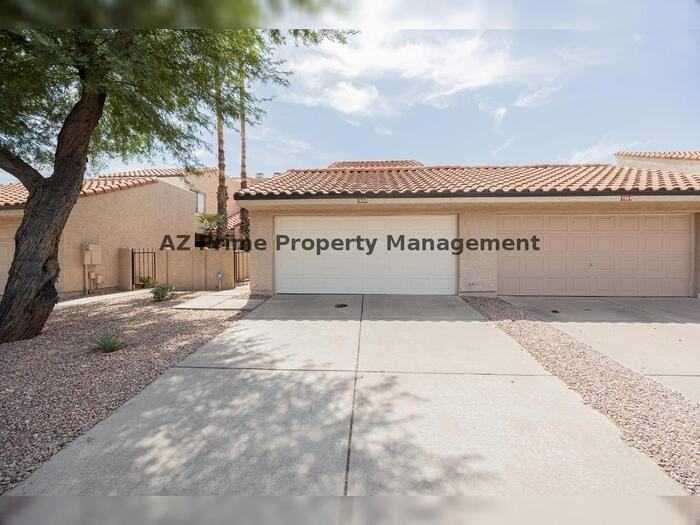 1650 N Ventura Ln - Photo 2 of 32