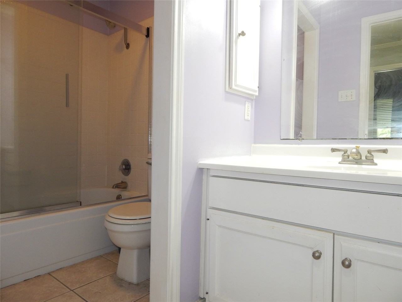 2612 Custer Pkwy #D - Photo 7 of 19