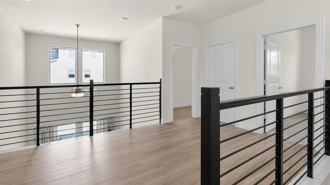 4548 Mona Lisa Ln - Photo 6 of 9