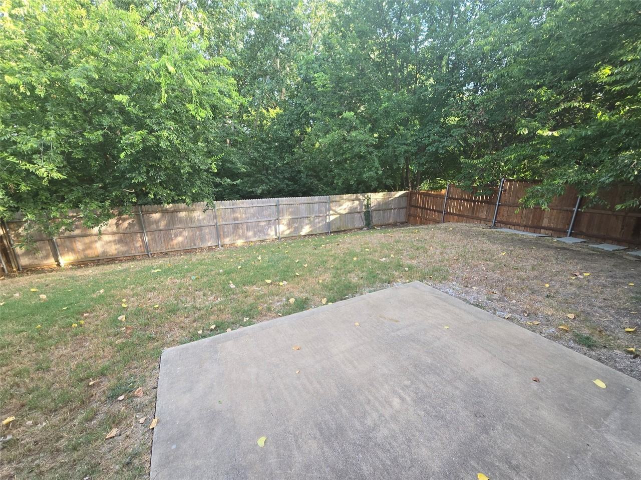8405 Luzerne Dr - Photo 5 of 20