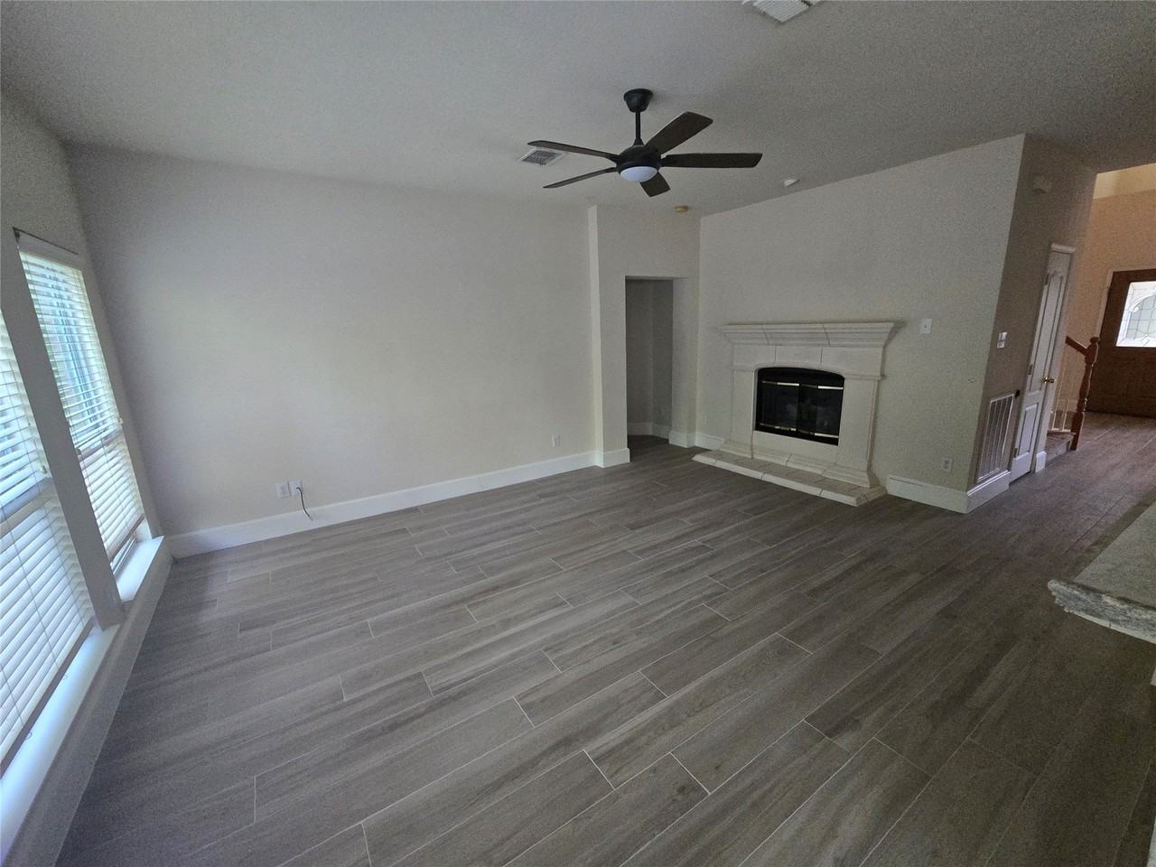 8405 Luzerne Dr - Photo 6 of 20