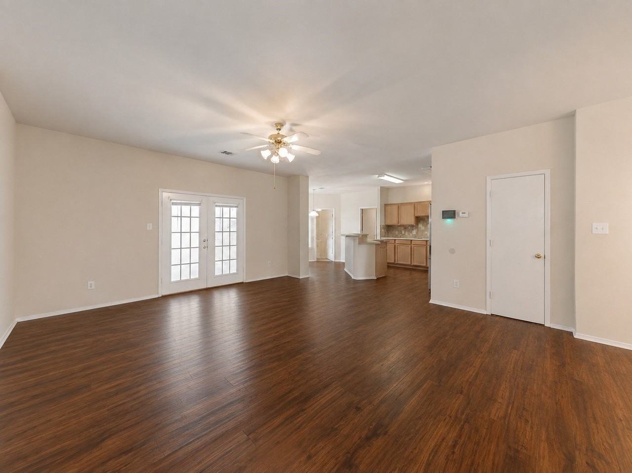 6704 Cambrian Way - Photo 4 of 20