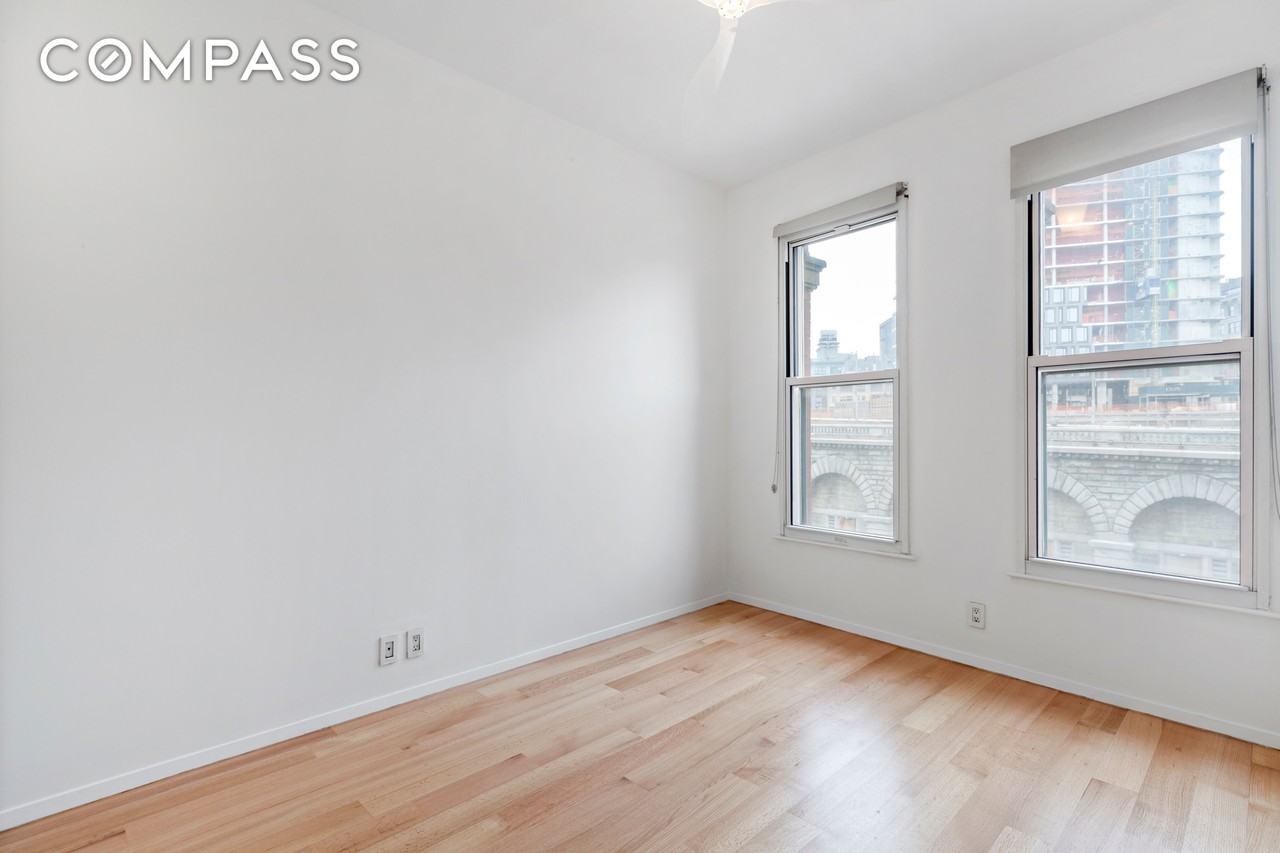 75 Poplar St #3L - Photo 4 of 10