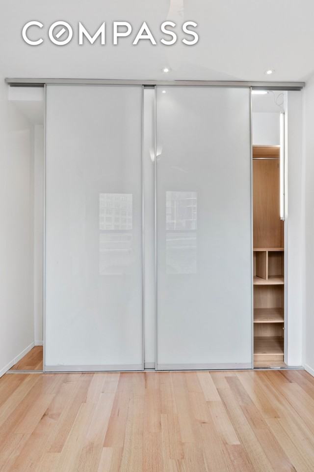 75 Poplar St #3L - Photo 5 of 10