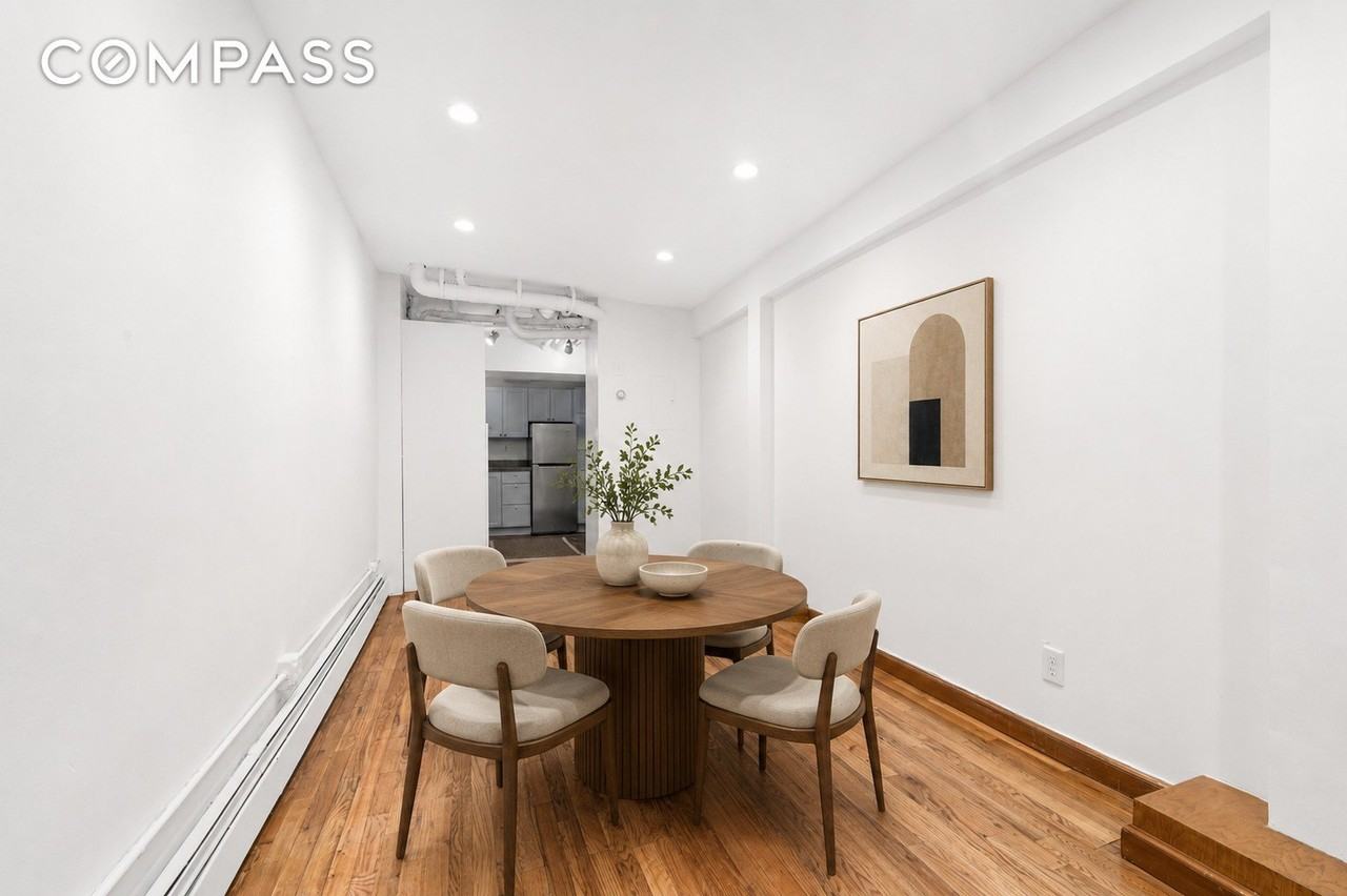 119 Bank St #B - Photo 3 of 18