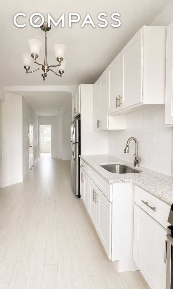 278 19th St #1L - Photo 5 of 6