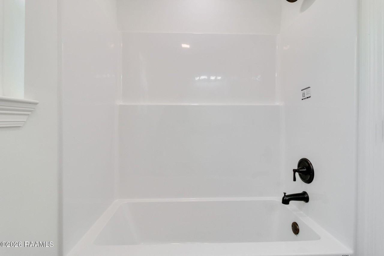 146 Racca Rd - Photo 7 of 16