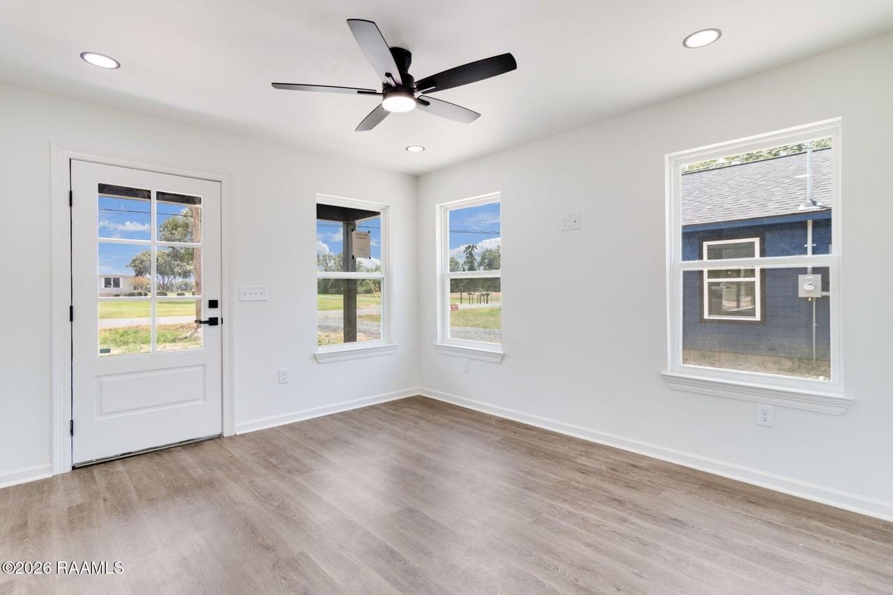 144 Racca Rd - Photo 2 of 16