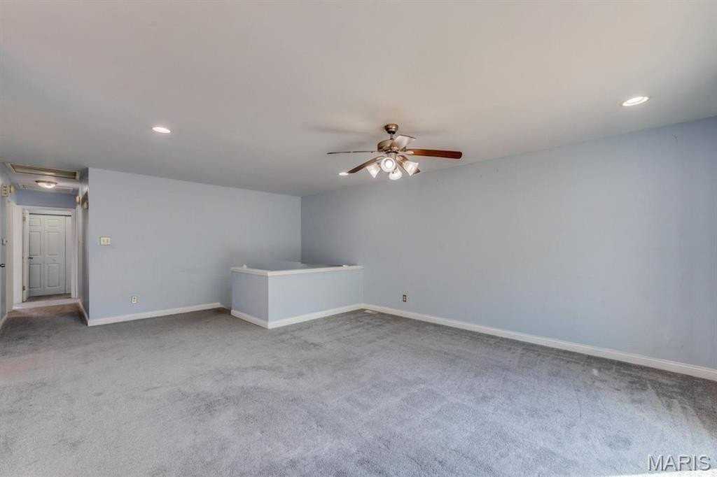 292 Brightfield Dr - Photo 5 of 50