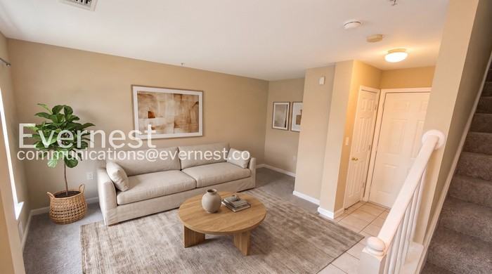 21803 Flanders Ct - Photo 7 of 37