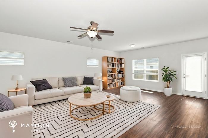 212 Dorian Loop - Photo 5 of 15