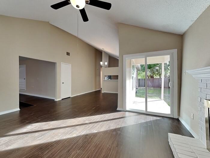 4030 Rustic Trl - Photo 3 of 22