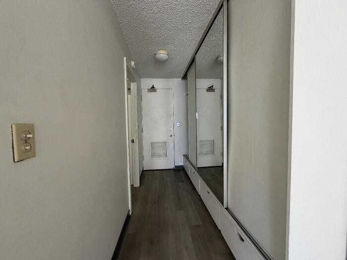 747 Amana St - Photo 5 of 5
