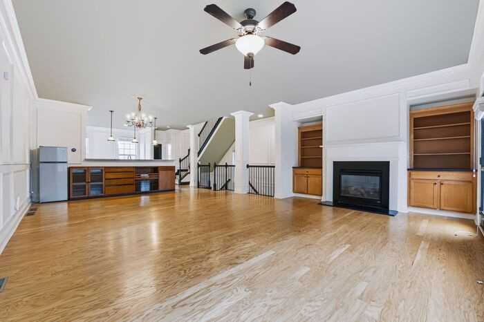 5756 Pine Oak Dr - Photo 4 of 32