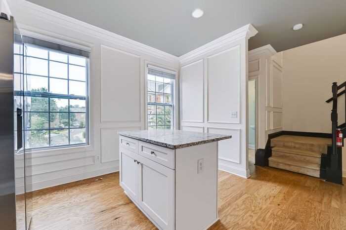 5756 Pine Oak Dr - Photo 7 of 32