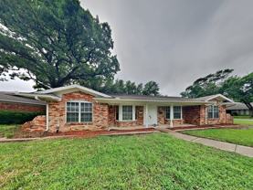 7108 Ellis Rd - Photo 1 of 1