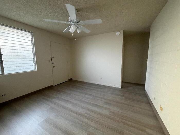 1710 Young St #204 - Photo 3 of 5