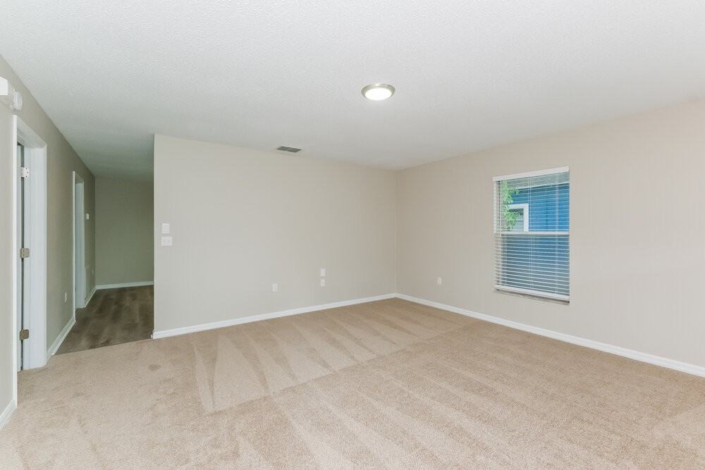 1033 S New York Ave - Photo 3 of 16