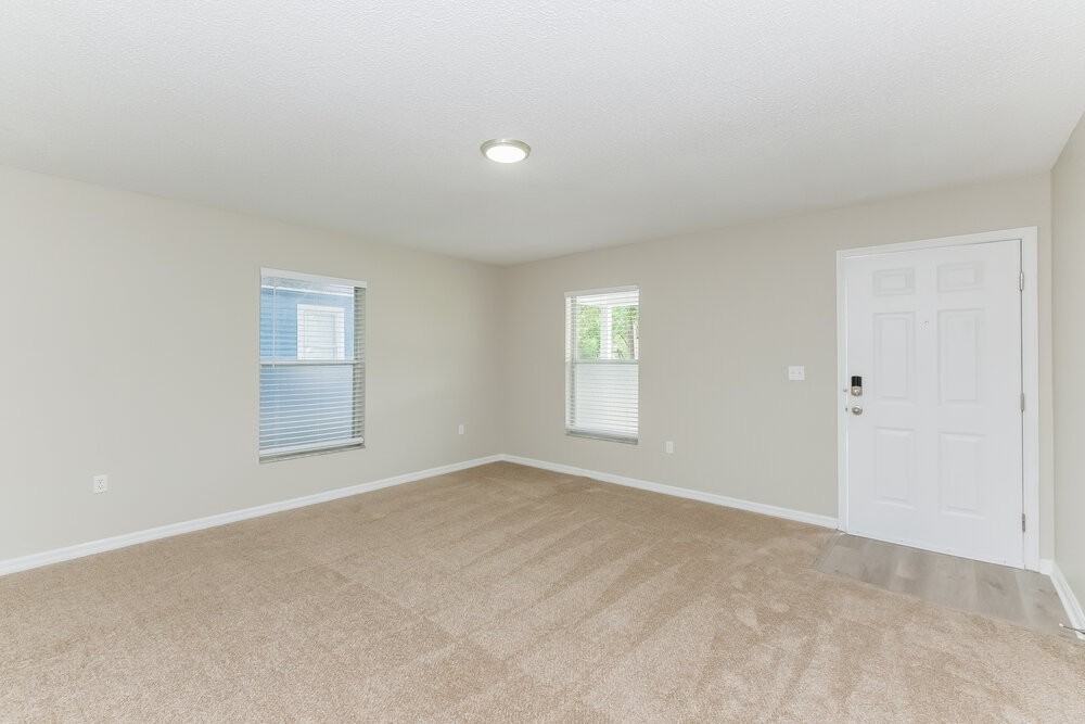 1033 S New York Ave - Photo 4 of 16