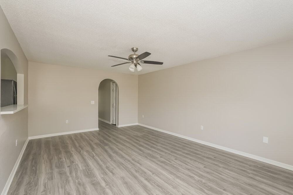 24801 Permit Way - Photo 6 of 17