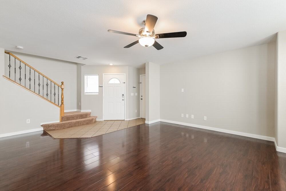 11650 Nardo Ct - Photo 5 of 17