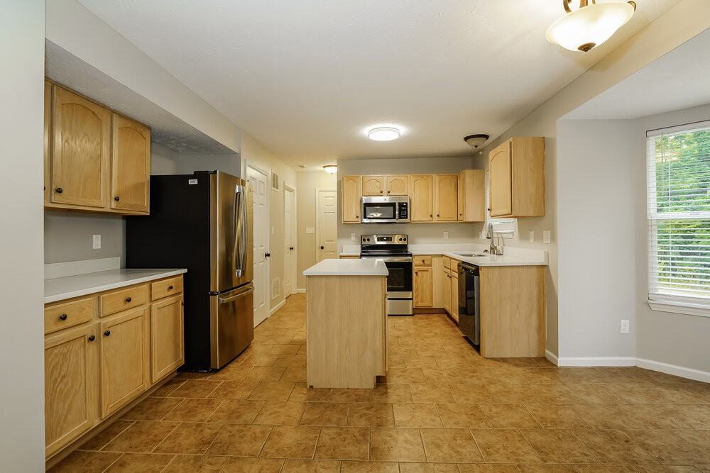 1495 Brigade Cir - Photo 7 of 17