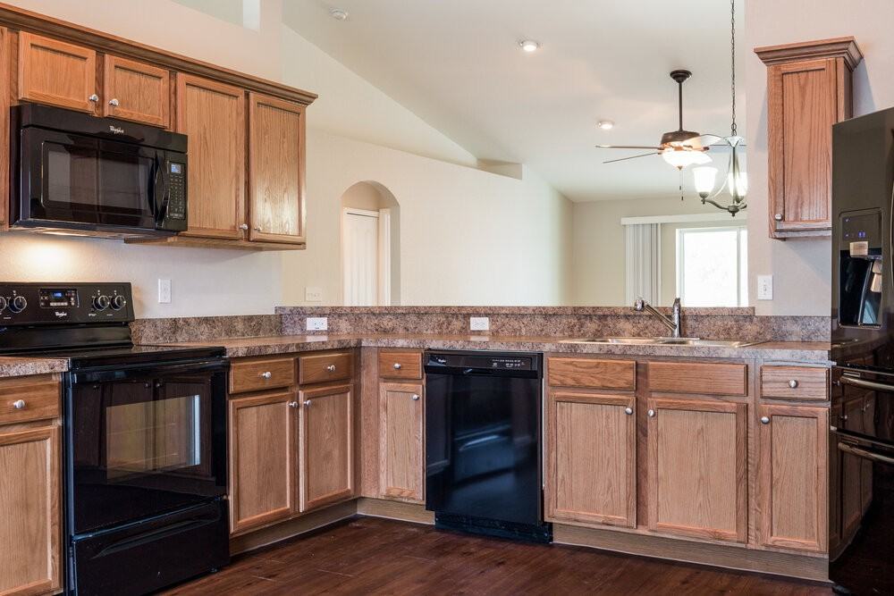 4224 Misty Way - Photo 5 of 12