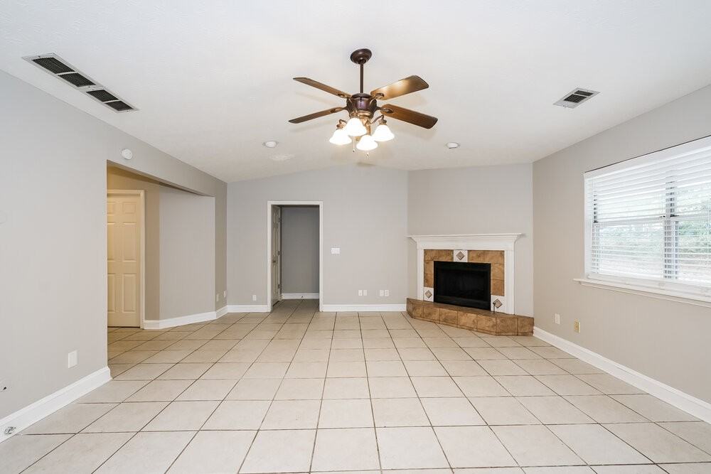 831 Jefferson Dr Sw - Photo 5 of 16