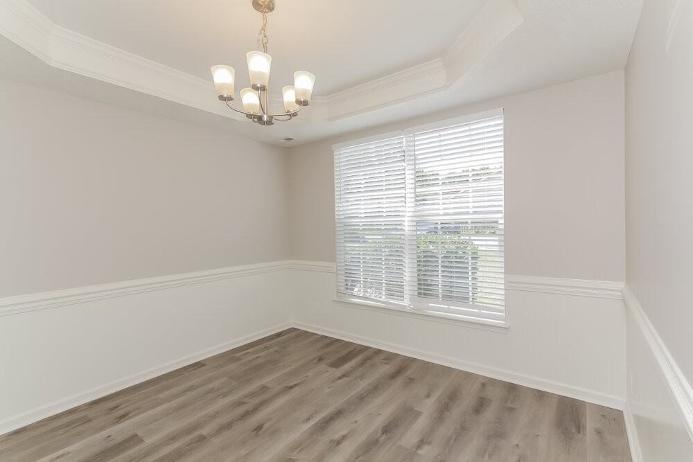 7223 Claiborne Woods Rd - Photo 7 of 17