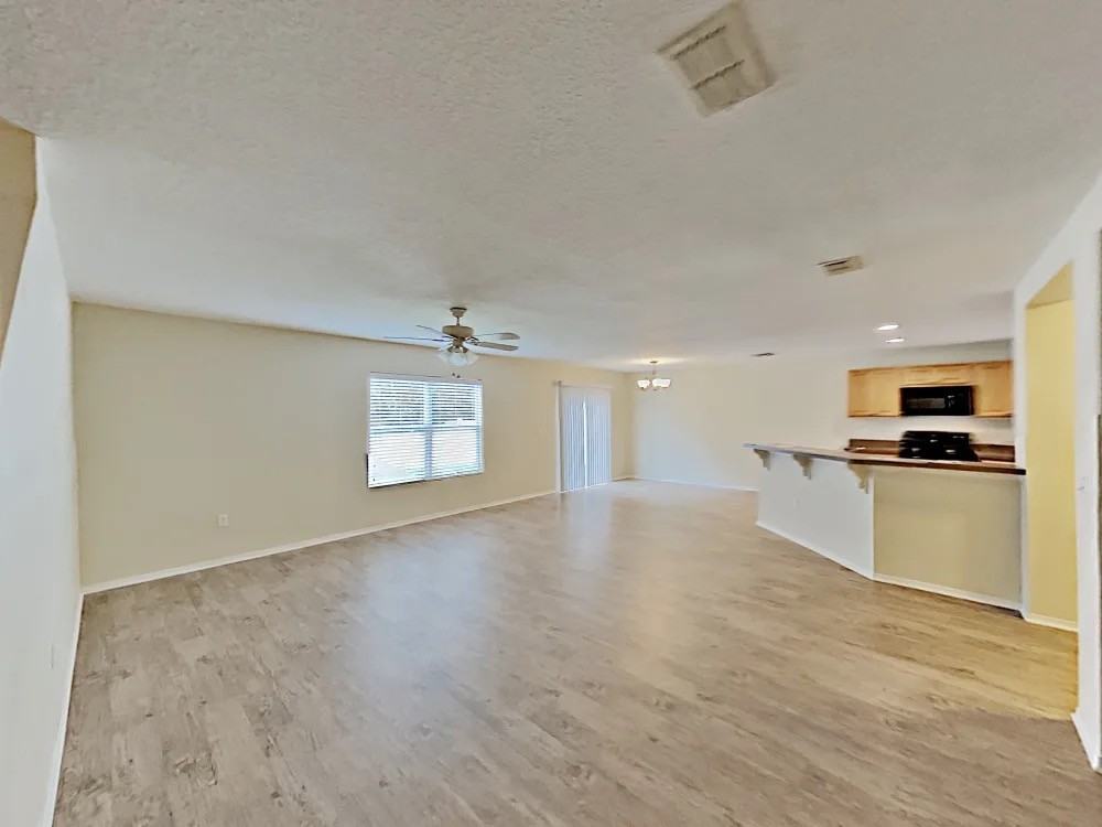 7273 Wakeview Drive - Photo 6 of 8