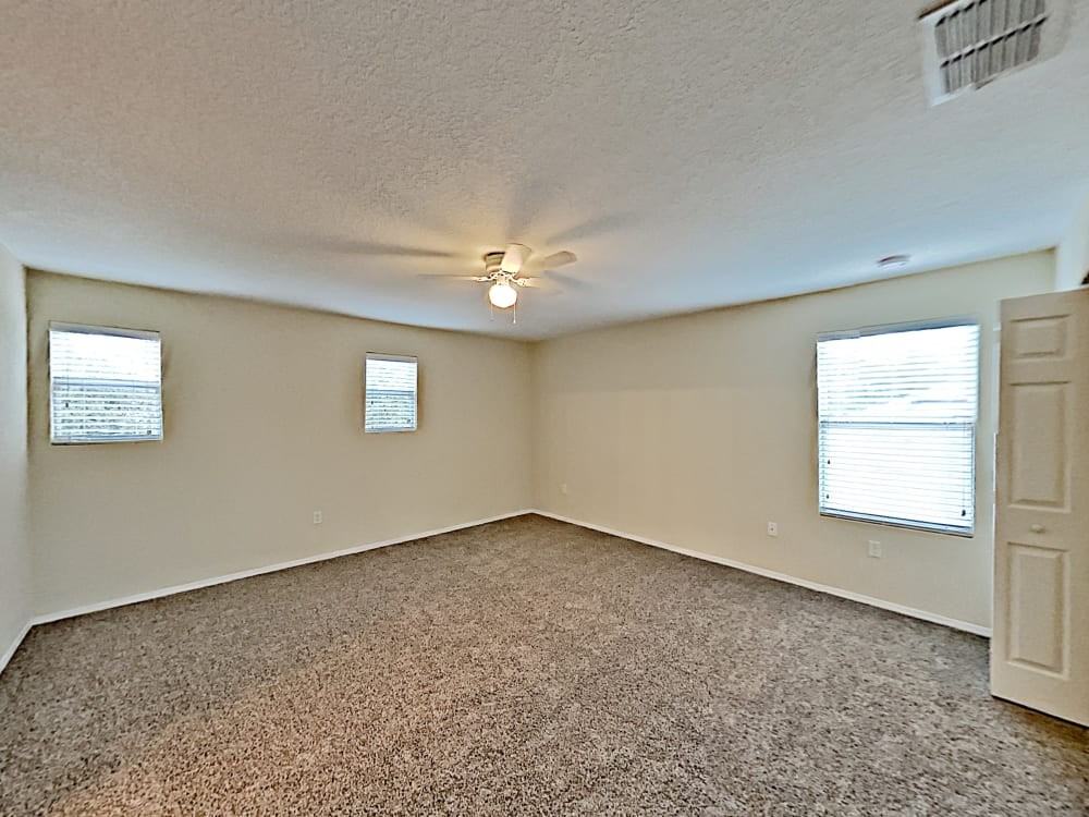 7273 Wakeview Drive - Photo 7 of 8