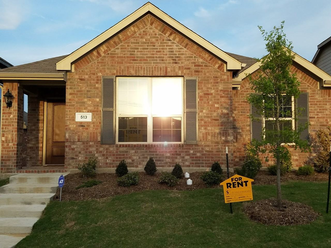 513 Crazy Horse Dr #1 - Photo 2 of 11