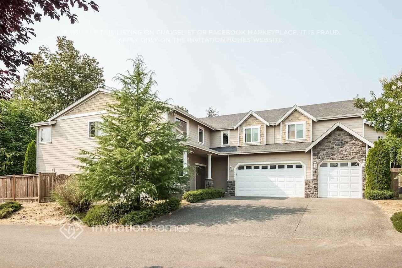 5904 Ne 4th Pl - Photo 2 of 20